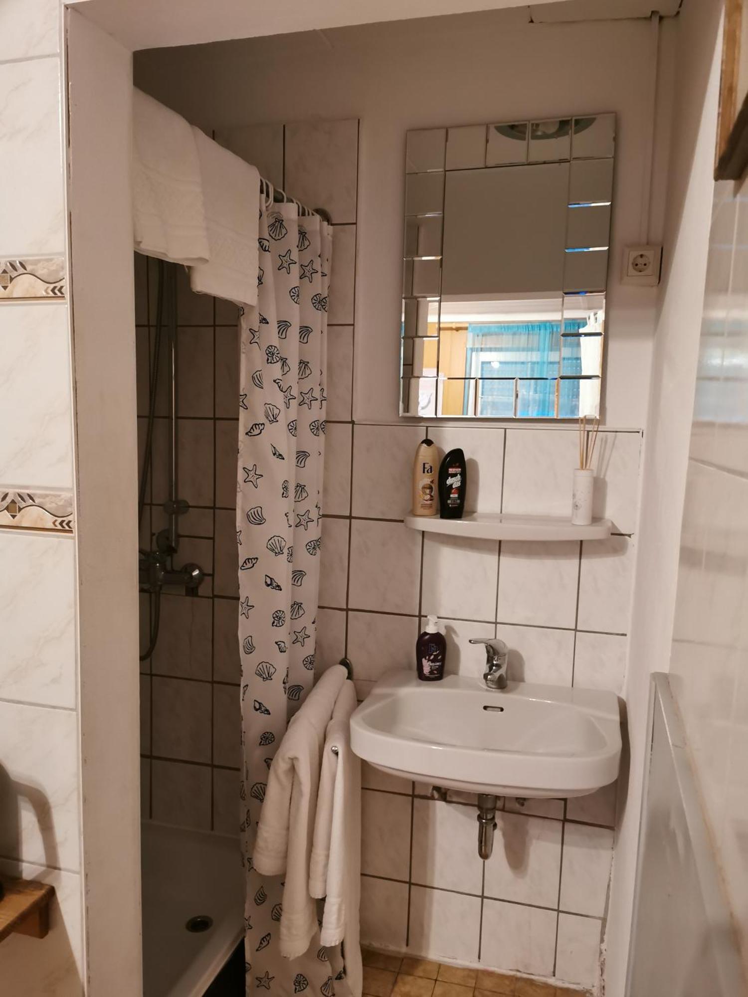 See Lord Hotel Kaiserslautern Zimmer foto