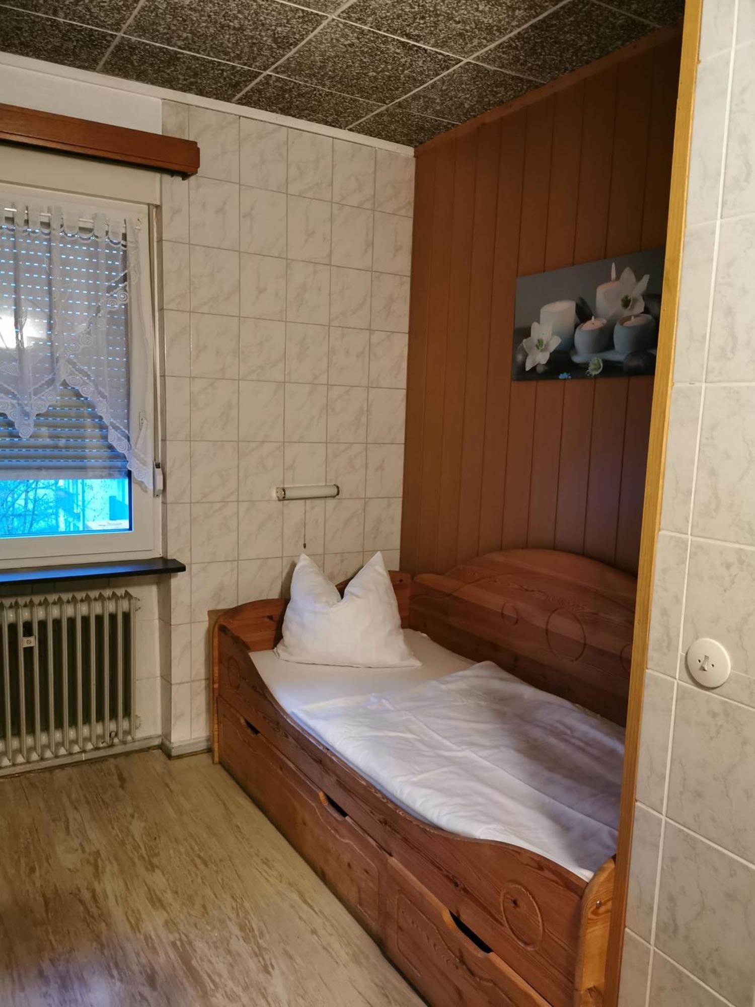 See Lord Hotel Kaiserslautern Zimmer foto